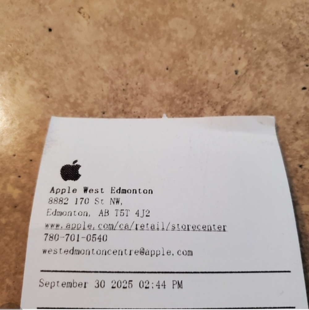 Airpods Pro 3 Wireless Active Noise Cancelation. - Picture 2 of 3